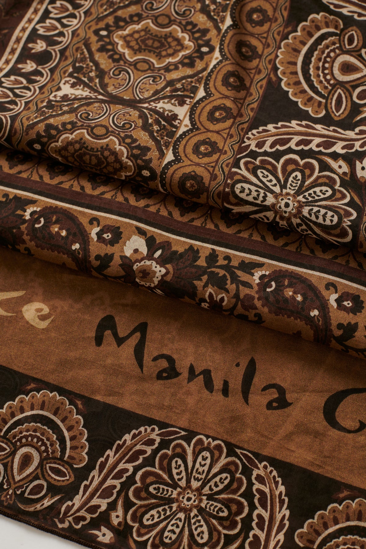 Дизайнерски фишу Manila Grace